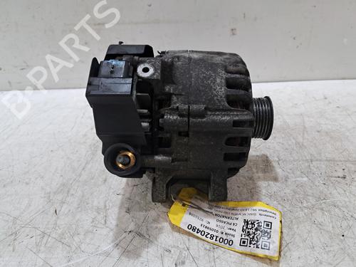 Używane Alternator Alternator 38769942 38769942