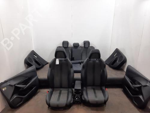 Used Seats set Seats set PEUGEOT 208 II (UB_, UP_, UW_, UJ_) 1.2 Hybrid 100 (101 hp) 33435177 33435177