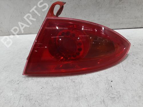 right-taillight-seat-leon-1p1-2005-2006-2007-2008-2009-2010-2011-2012-2013-32976745 main image