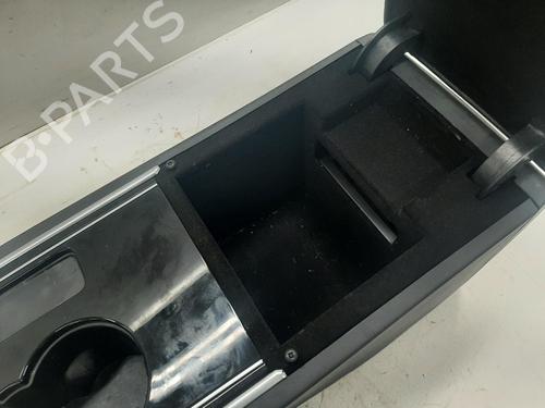 Middle console JAGUAR XE (X760) 2.0 D | BP26808232I22 
