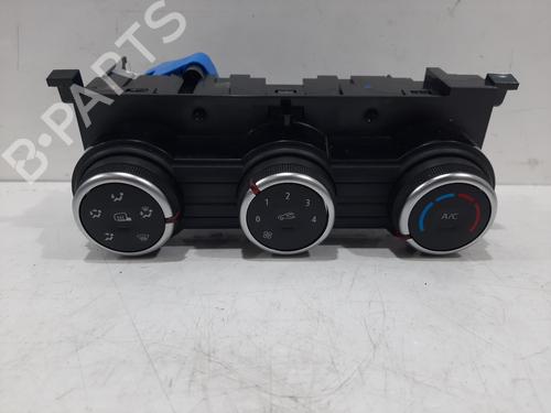 Used Climate control Climate control 37082387 37082387