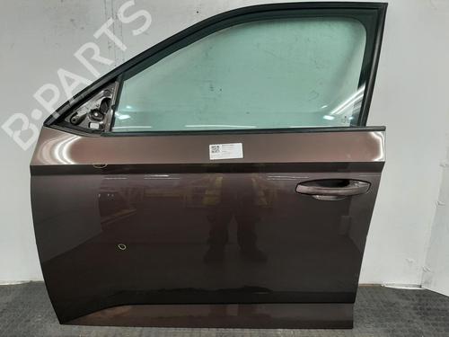 Used Left front door Left front door 39176448 39176448