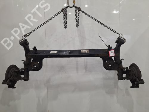 Used Rear axle NISSAN JUKE (F16_) DIG-T 117 (117 hp) 32120415