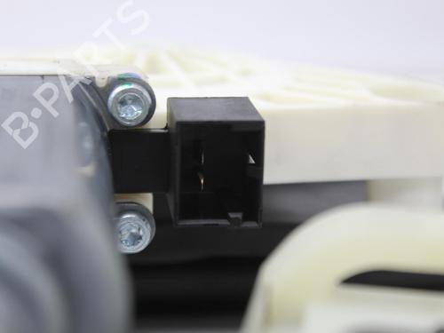 Front right window mechanism VW TIGUAN ALLSPACE (BW2, BJ2) 1.4 TSI | BP31059021C23 - Image 4