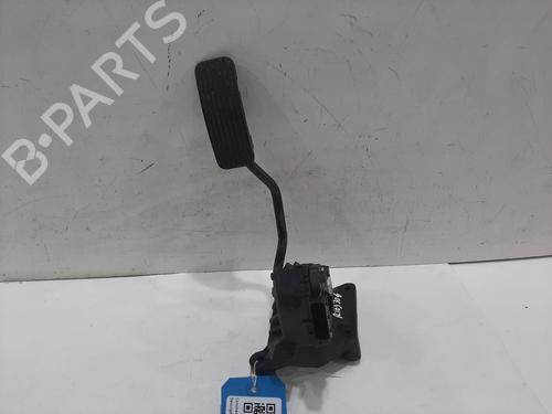 Used Pedal VAUXHALL COMBO Mk II (C) Box Body/MPV (F25) 1.3 CDTI 16V (75 hp) 30559688