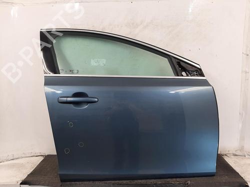 Used Right front door VOLVO V40 Hatchback (525) D2 (114 hp) 29397921