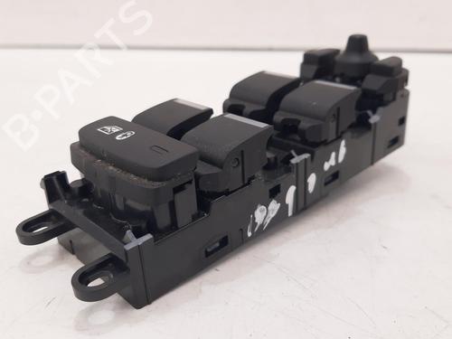 Switch JAGUAR E-PACE (X540) 2.0 D180 AWD | BP29417742I30 