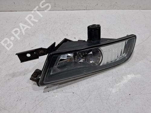 Used Right front fog light Right front fog light 39538519 39538519