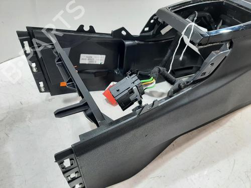 Middle console CITROËN C4 III (BA_, BB_, BC_) 1.2 PureTech 130 (BAHNSA, BAHNSB) | BP39594691I22 - Image 4