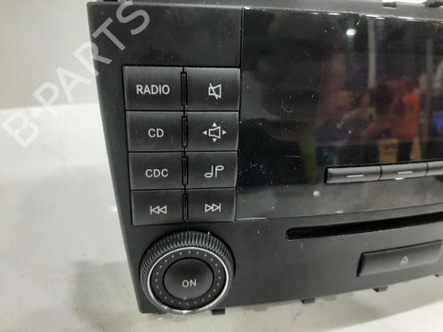 Radio MERCEDES-BENZ C-CLASS (W203) C 200 Kompressor (203.042) | BP26808669E6 