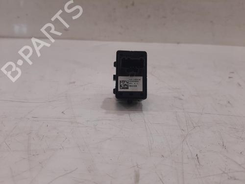 switch-ford-puma-j2k-cf7-2019-35985762 main image