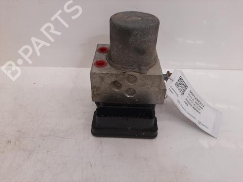 Used ABS pump LAND ROVER RANGE ROVER IV (L405) 4.4 SDV8 4x4 (340 hp) 26848452