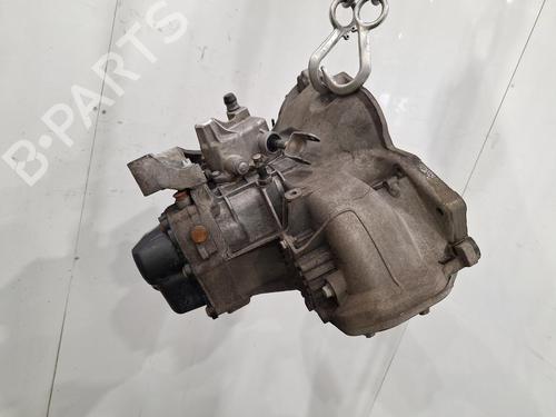 Gearbox VAUXHALL CORSA Mk IV (E) (X15) 1.4 | BP31812718M3 