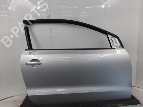 Used Right front door Right front door 38446555 38446555