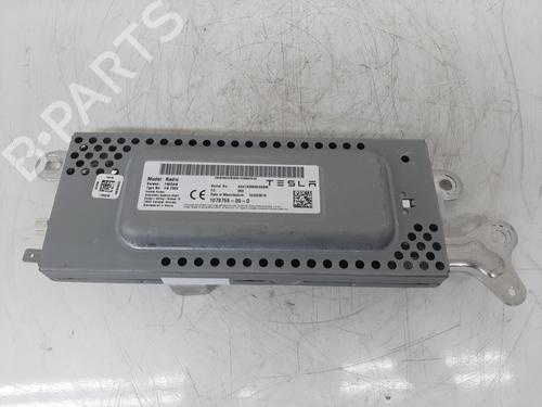 Used Control unit TESLA MODEL 3 (5YJ3) EV AWD (351 hp) 29266366