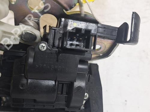 Tailgate lock SEAT LEON ST (5F8) 1.6 TDI | BP32214913C101