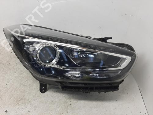 Used Right headlight HYUNDAI i40 I (VF) 1.7 CRDI (141 hp) 26796009
