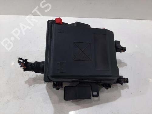 Sikringsdåse Sikringsdåse PEUGEOT PARTNER Box Body/MPV (K9) 1.5 BlueHDi 100 (102 hp) 36810313 36810313