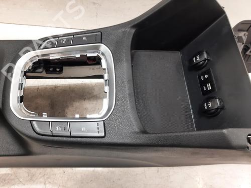 Mittelkonsole HYUNDAI i30 (PDE, PD, PDEN) 1.4 T-GDI | BP32478357I22