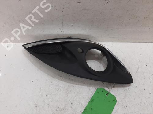 Grill VAUXHALL CORSA Mk III (D) (S07) 1.4 (L08) (101 hp) 32528846