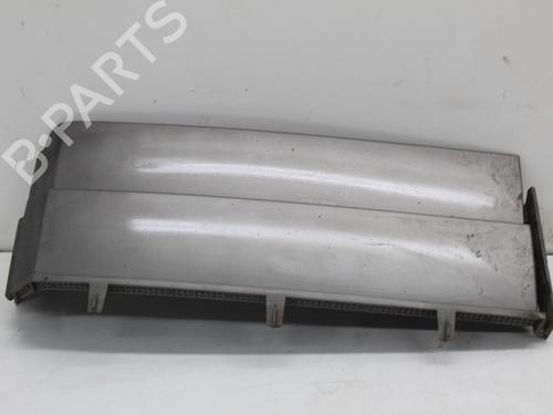 Grill LAND ROVER RANGE ROVER III (L322) 3.0 D 4x4 | BP26765796C40 