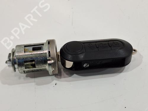 Used Ignition barrel FIAT 500 (312_) 1.3 D Multijet (312AXB1A) (75 hp) 26775481