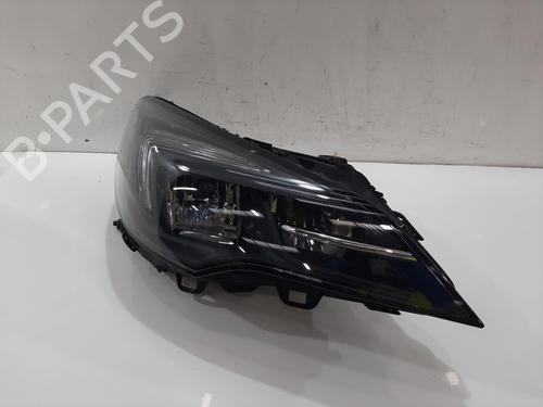Faro anteriore destro Faro anteriore destro VAUXHALL ASTRA Mk VII (K) (B16) 1.5 CRDI (122 hp) 37520172 37520172