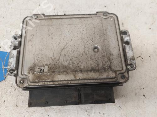 Control unit VAUXHALL ZAFIRA Mk II (B) (A05) 1.9 CDTI | BP26824932M11 
