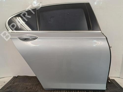 Puerta trasera derecha Puerta trasera derecha 38447292 38447292