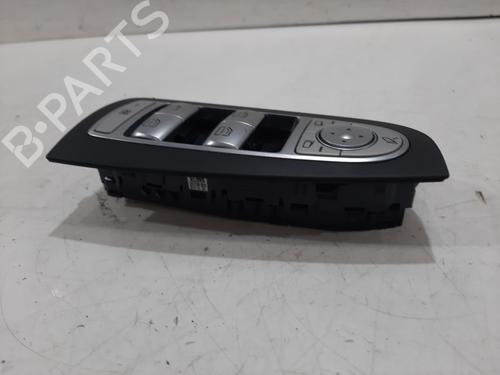 Switch MERCEDES-BENZ C-CLASS (W205) C 200 (205.042) | BP29883423I30