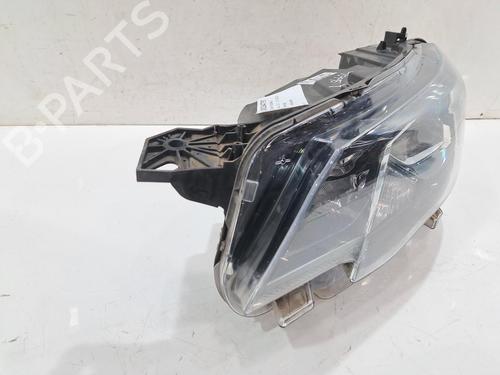 Left headlight PEUGEOT PARTNER Box Body/MPV (K9) 1.2 PureTech 110 | BP32529066C28