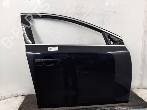 Used Right front door VOLVO V40 Hatchback (525) D2 (114 hp) 31928267