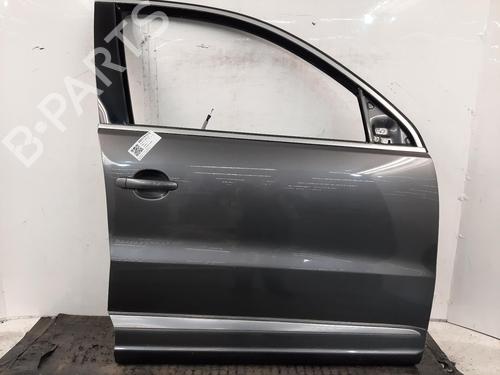 Used Right front door Right front door 38447833 38447833