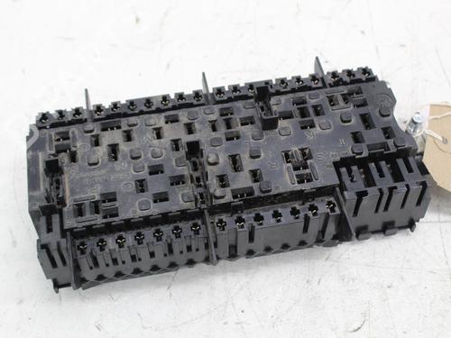 Used Fuse box MERCEDES-BENZ A-CLASS (W176) A 180 CDI / d (176.012) (109 hp) 26766904