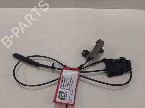 Used Hood lock MERCEDES-BENZ S-CLASS (W222, V222, X222) S 350 BlueTEC / d (222.132, 222.032, 222.123) (258 hp) 29059231
