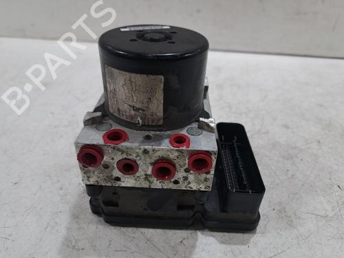 Used ABS pump FORD FOCUS III 1.6 TDCi (115 hp) 30496585