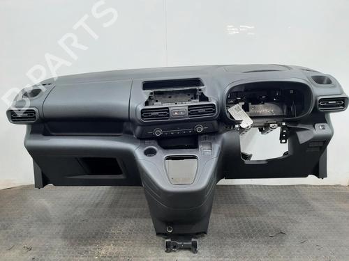 Instrumentbræt Instrumentbræt CITROËN BERLINGO Box Body/MPV (K9) 1.5 BlueHDi 100 (102 hp) 35921641 35921641