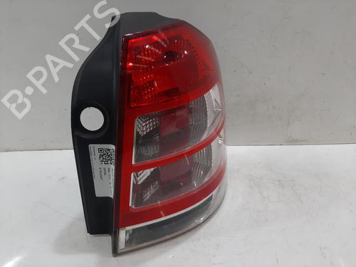 Achterlicht rechts VAUXHALL ZAFIRA Mk II (B) (A05) 1.8 (120 hp) 30735732