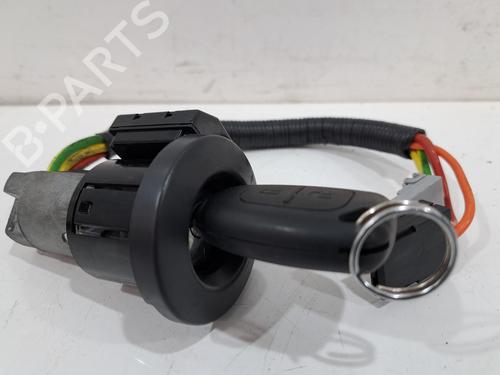 Used Ignition barrel VAUXHALL VIVARO A Bus (X83) 2.0 CDTI (90 hp) 30141839