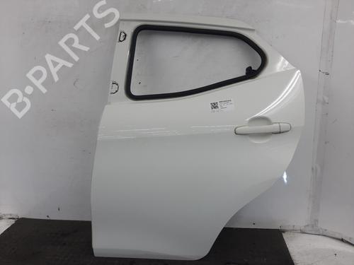 left-rear-door-toyota-aygo-_b4_-2014-32478216 main image