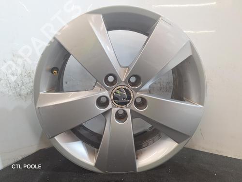 Fælk Fælk SKODA FABIA III Estate (NJ5) 1.4 TDI (90 hp) 39622479 39622479