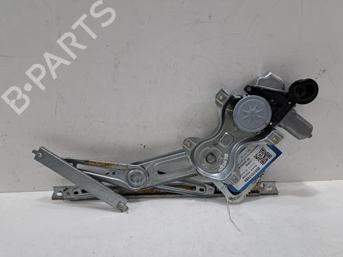 Used Front right window mechanism TOYOTA YARIS (_P13_) 1.3 (NSP130_, NSP130) (99 hp) 29236777