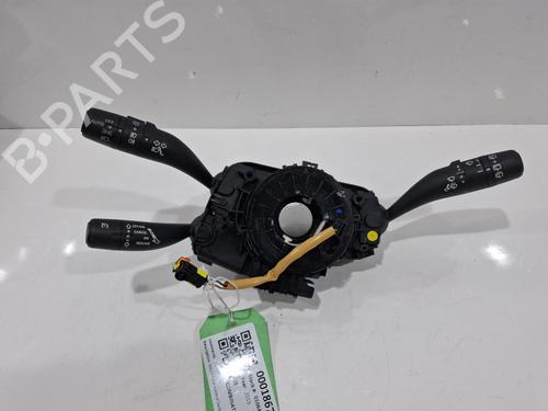 switch-mg-mg-zs-suv-azs1-2017-40455641 main image