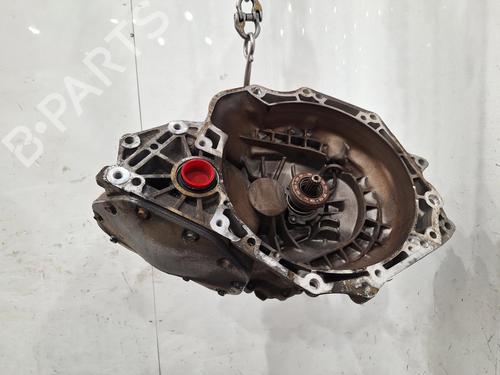 Gearkasse VAUXHALL MERIVA A (X03) 1.6 i 16V Twinport (105 hp) 28039931