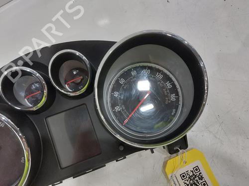 Instrument cluster VAUXHALL ASTRA Mk VI (J) (P10) 1.6 | BP26751437C47 