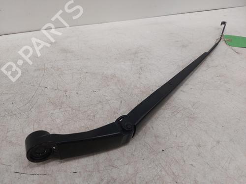 Used Front windshield wiper arm Front windshield wiper arm 26852307 26852307