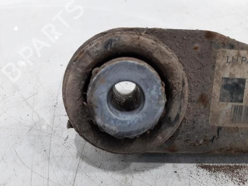 Querlenker links hinten LAND ROVER RANGE ROVER IV (L405) 4.4 SDV8 4x4 | BP26856816M14 