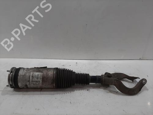 Used Right front shock absorber LAND ROVER RANGE ROVER IV (L405) 4.4 SDV8 4x4 (340 hp) 30670230
