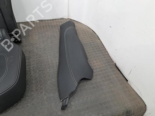 Rear seat (2nd row) JAGUAR F-PACE (X761) 2.0 P400e Plug-in Hybrid | BP33555584I23 - Image 2