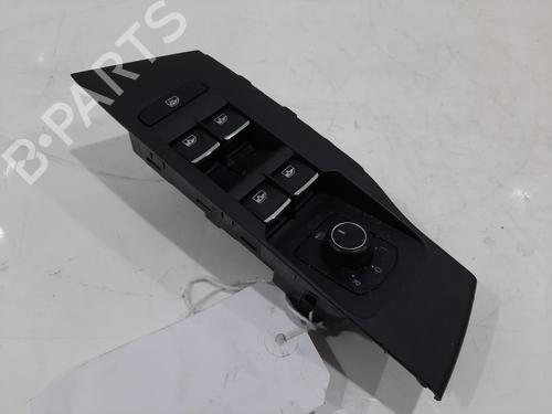 Right front window switch VW POLO VI (AW1, BZ1, AE1) 1.0 TSI | BP38098748I26 - Image 4